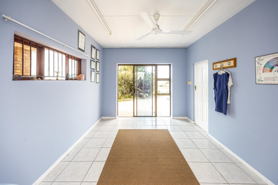 4 Bedroom Property for Sale in Cintsa East Eastern Cape